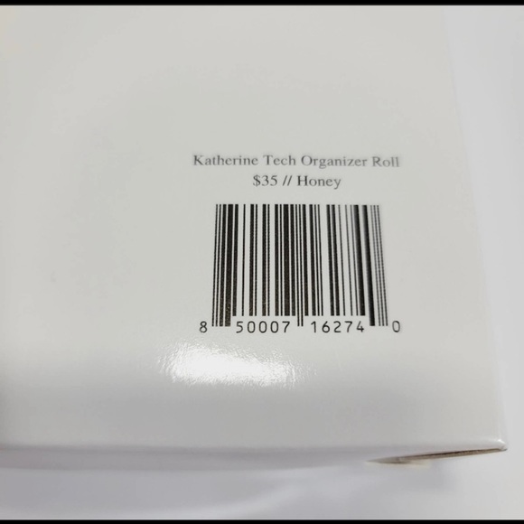 Katherine Tech Organizer Roll in a warm honey color made by Glass Ladder Co. NIB - Picture 10 of 10